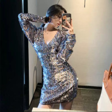 Dua Lipa Grammys 2024 Costume - Low Cut Silver Dress Dua Lipa Grammys 2024 Cosplay